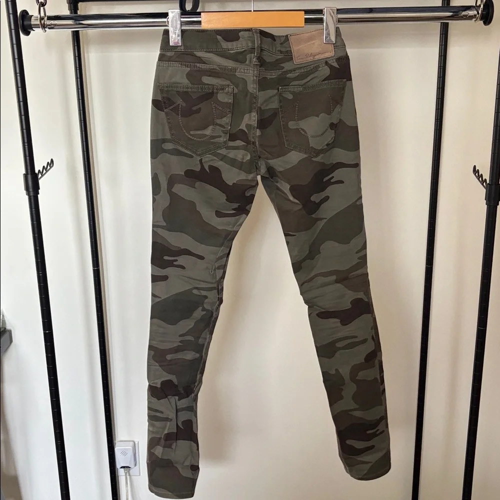 NWT True Religion- Camo Skinny Jeans - Picture 5 of 9